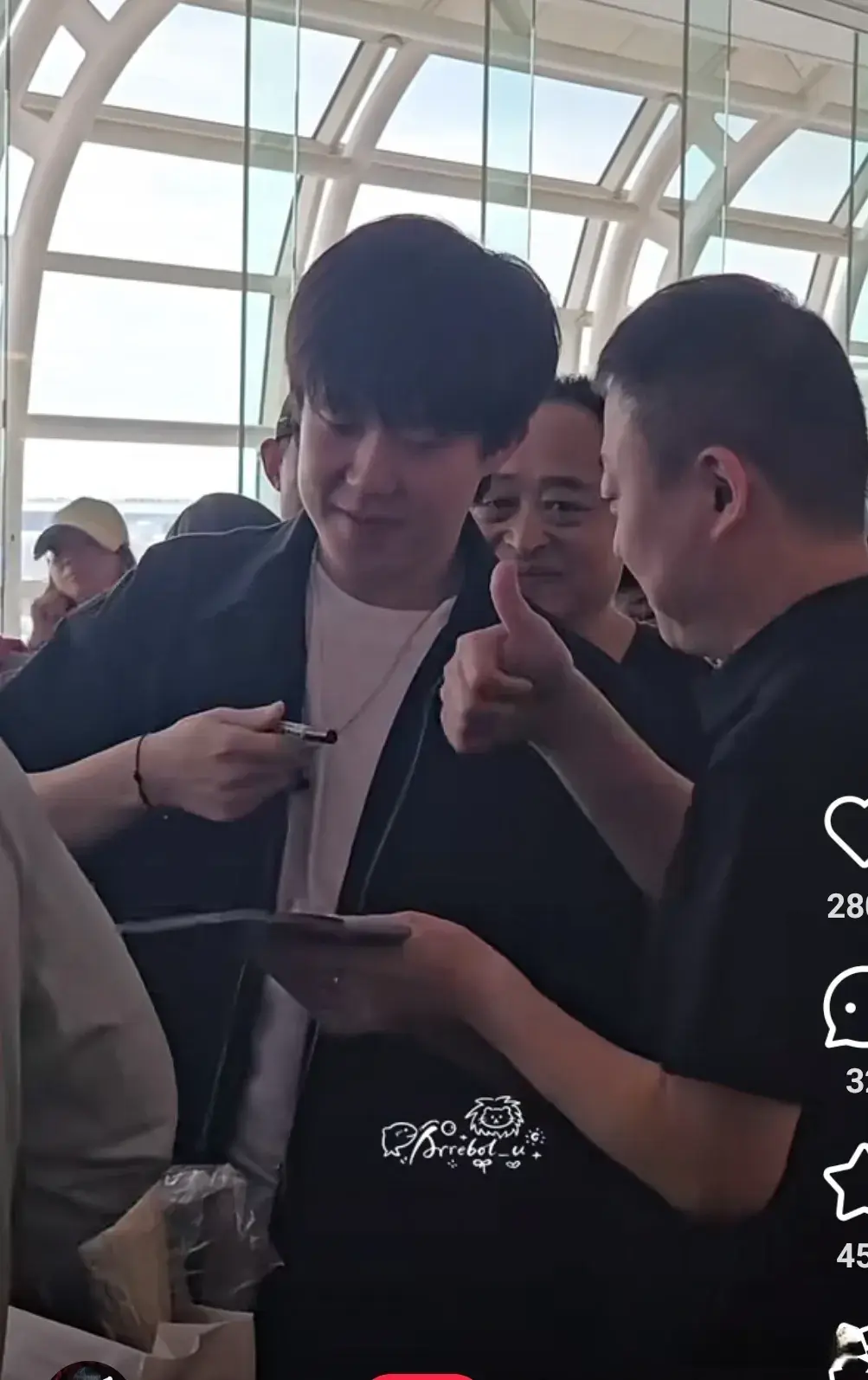 队里见楚钦 队里见楚钦