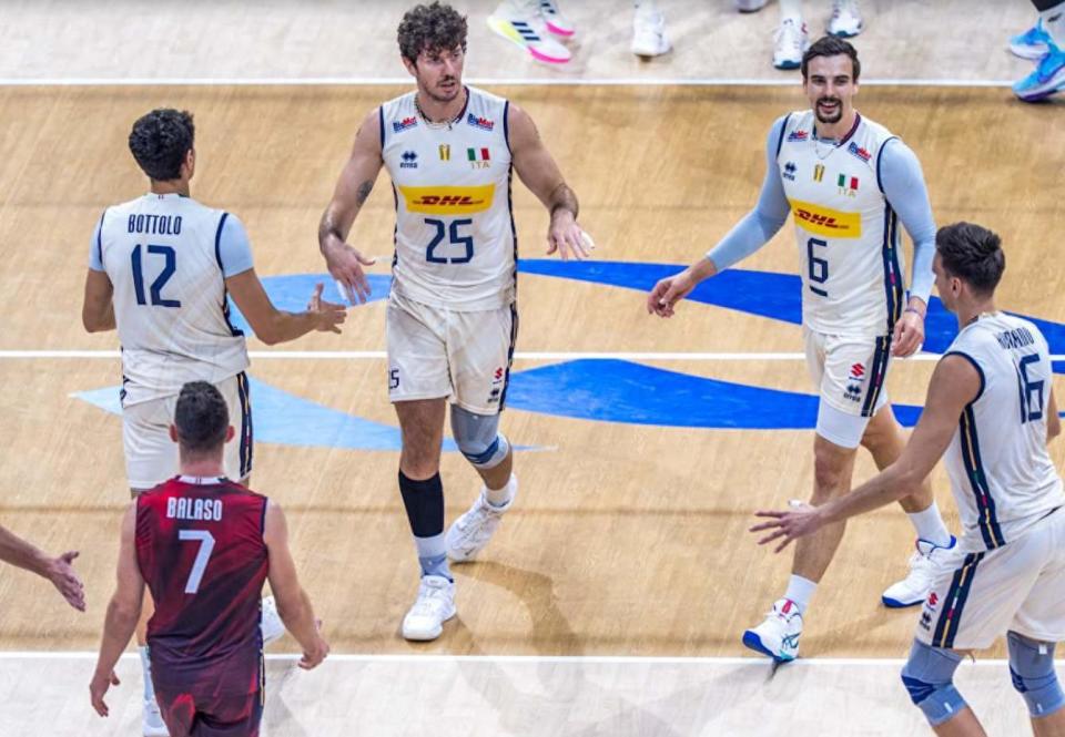 赛上的整体, 亚洲球队仅, news